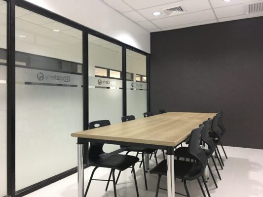 EV-Meeting-Room