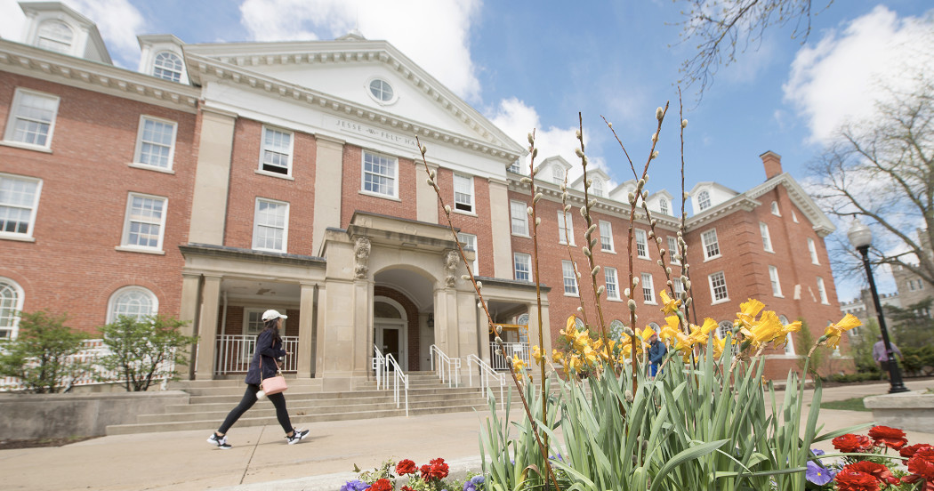 เรียนต่ออเมริกา Illinois State University